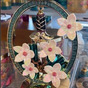 Bath and Body Works Disney Princess Mulan pedestal